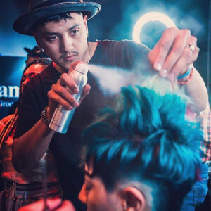 Zero-Gravity Matte Spray